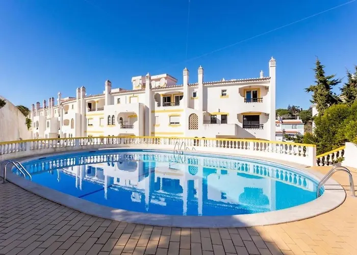شقة Sunny Duplex W/ Pool & Balcony By Lovelystay *
