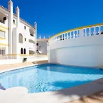 Sunny Duplex W/ Pool & Balcony By Lovelystay Apartman *