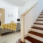 Sunny Duplex W/ Pool & Balcony By Lovelystay Carvoeiro