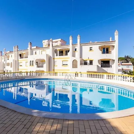Apartment Sunny Duplex W/ Pool & Balcony By Lovelystay *
